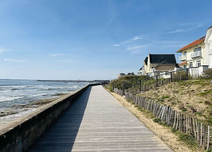 Enchanteur à : Maison 3 Pièces, 6 Couchages, Proche Avec Jardin Et Terrasse Sud - Fr-1-245-155 Hébergement de vacances *