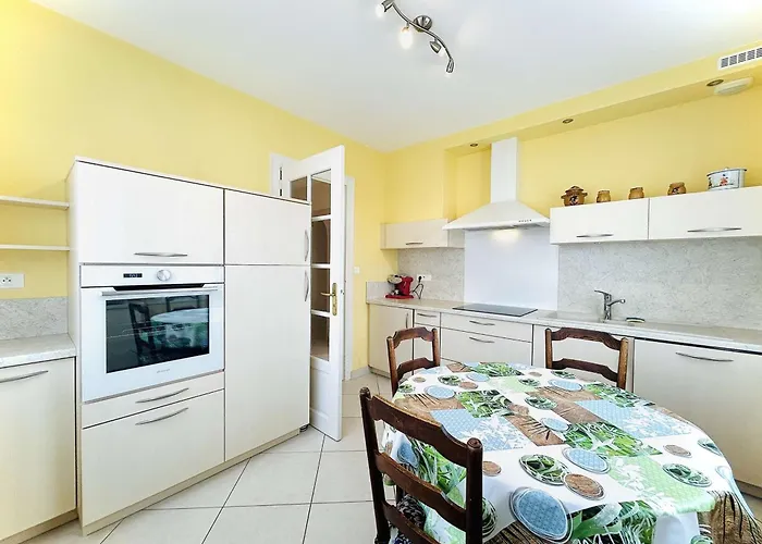 Enchanteur à : Maison 3 Pièces, 6 Couchages, Proche Avec Jardin Et Terrasse Sud - Fr-1-245-155 * Pornichet